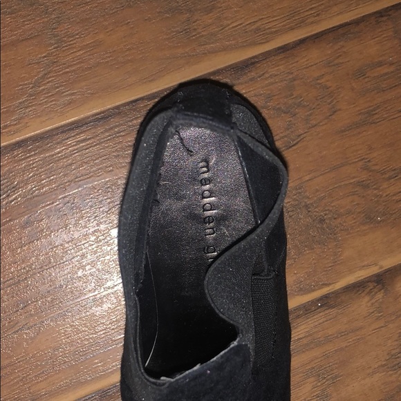 Madden Girl black suede platform shoes - Picture 4 of 7